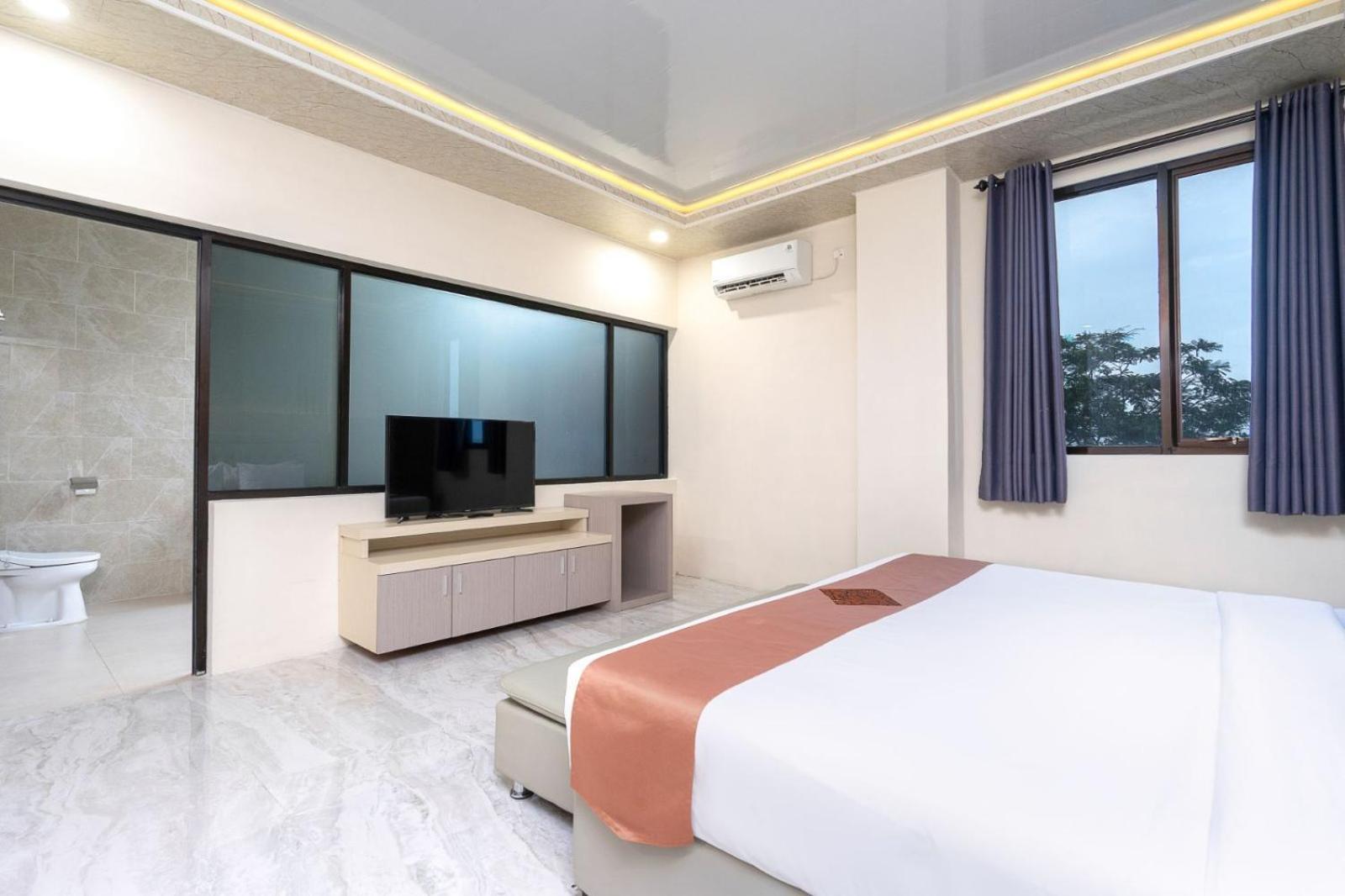 Grand Valonia Hotel Jembel Kültér fotó