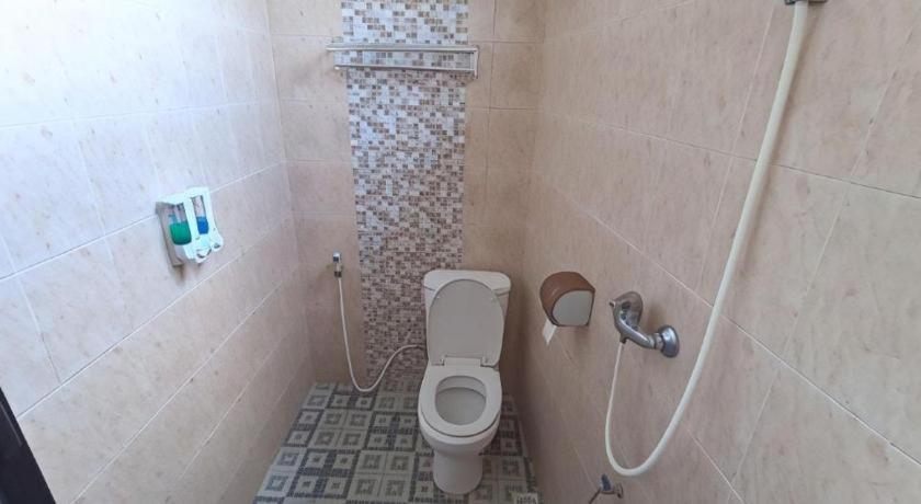 Grand Valonia Hotel Jembel Kültér fotó